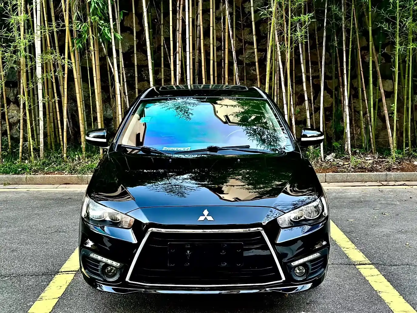 Mitsubishi Lancer EX 2015 1.8L Manual Phantom Edition фото 2