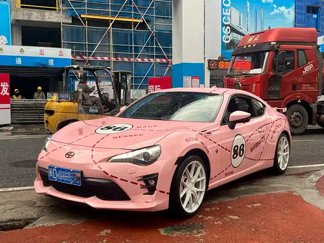 TOYOTA 86