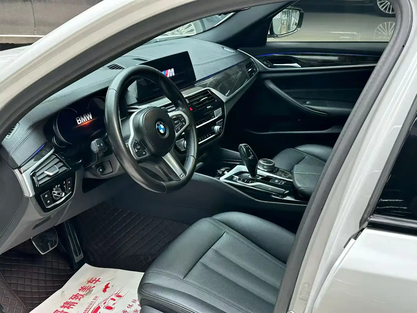 BMW 5 Series 2018 525Li M Sport Package фото 4