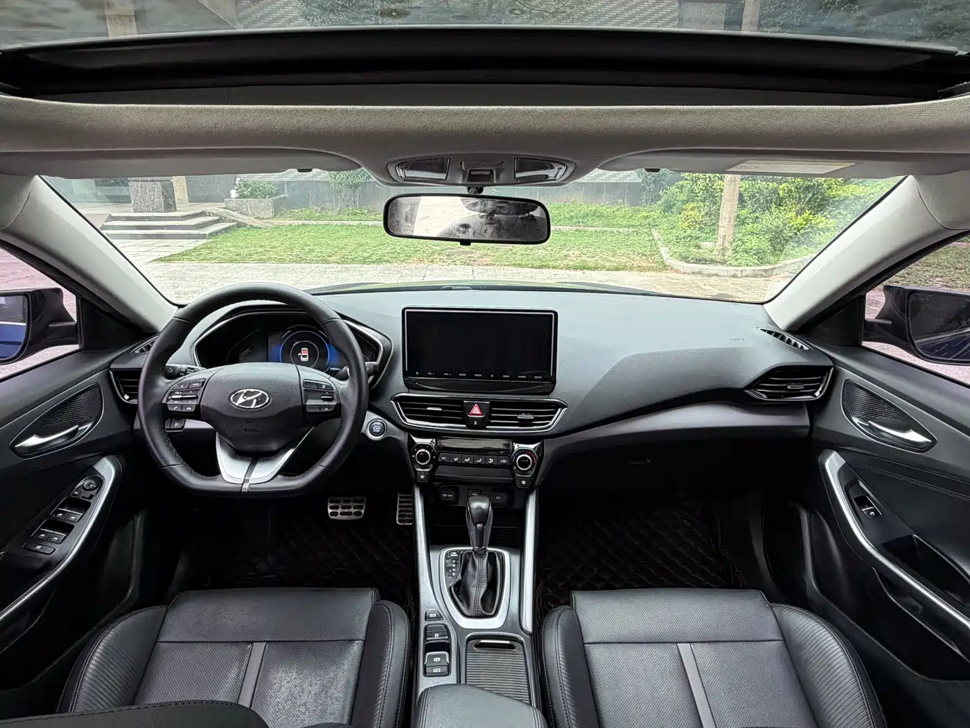 Hyundai Fista 2019 280TGDi Sport Edition China VI фото 7