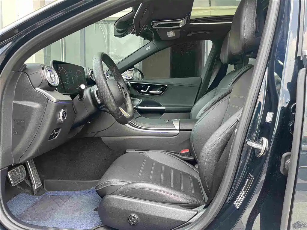 Фото 8 - Mercedes-Benz C-Class