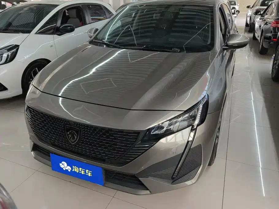 Peugeot 408 2023 2022 1.6T Light Chaser Edition