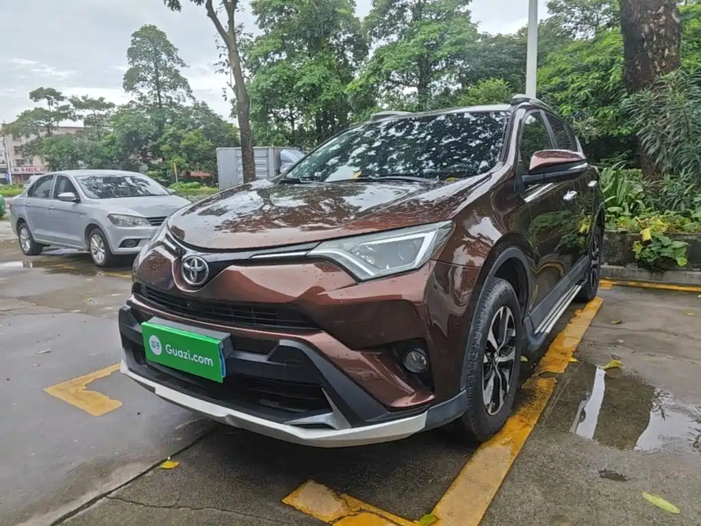 TOYOTA RAV4 RONGFANG