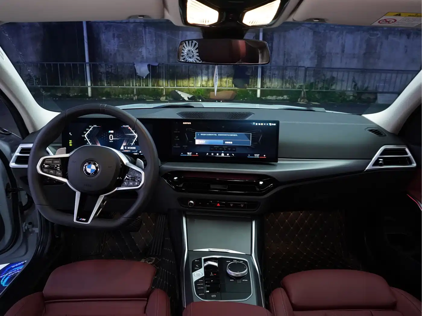 BMW 3 Series 2024 325i M Sport Package фото 23