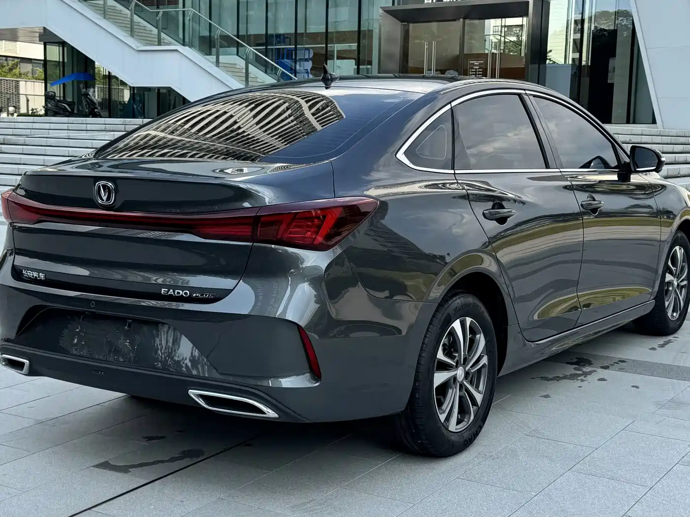 Фото 26 - Changan Eado