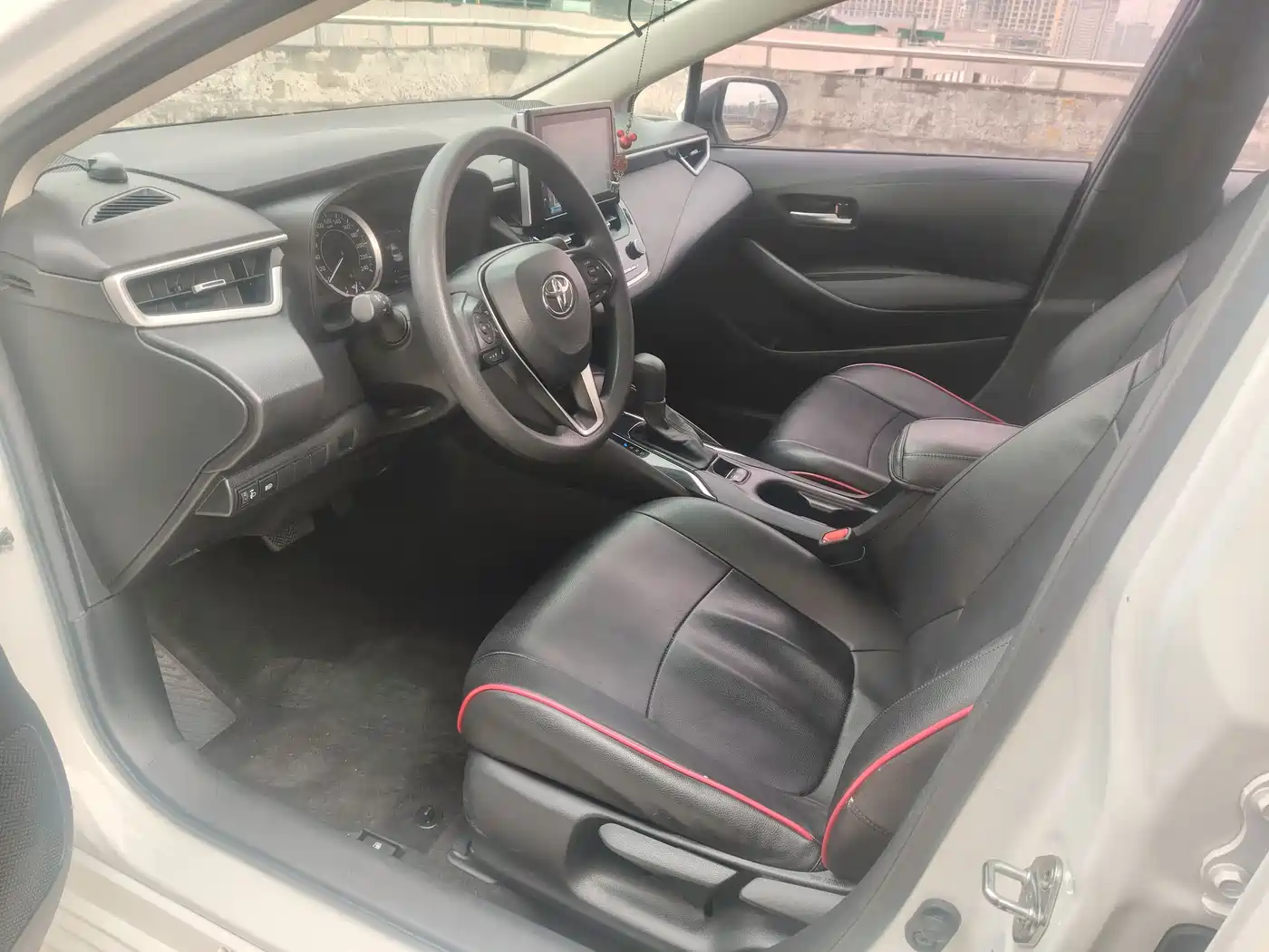 Toyota Corolla 2021 1.2T S-CVT Elite Edition фото 12