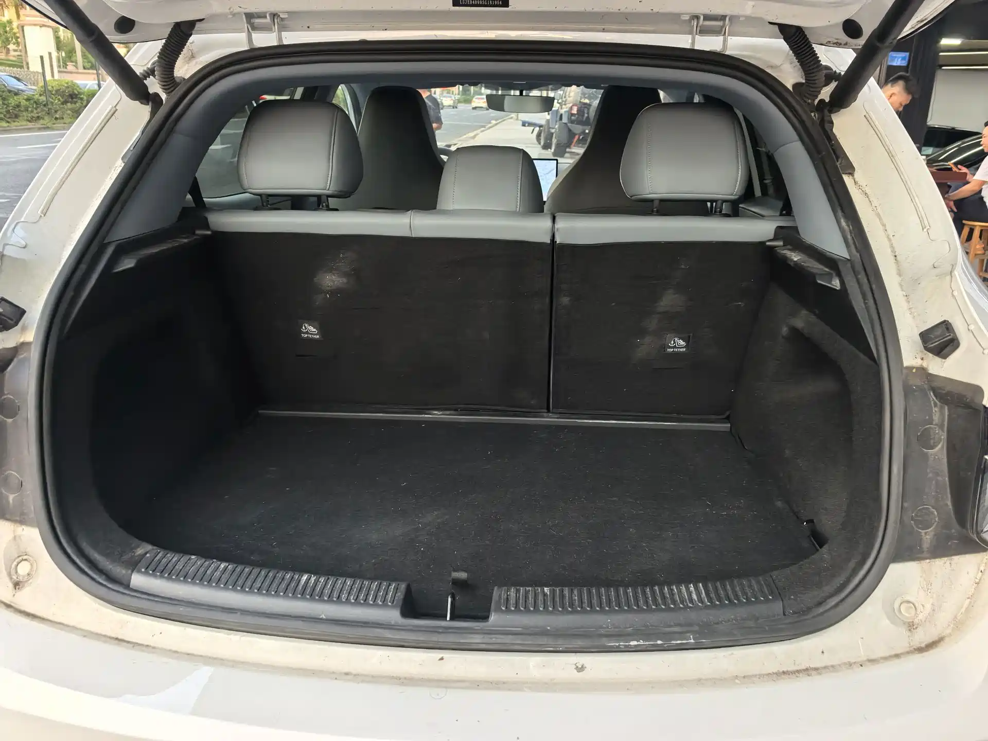 Фото 9 - MG MG4 EV