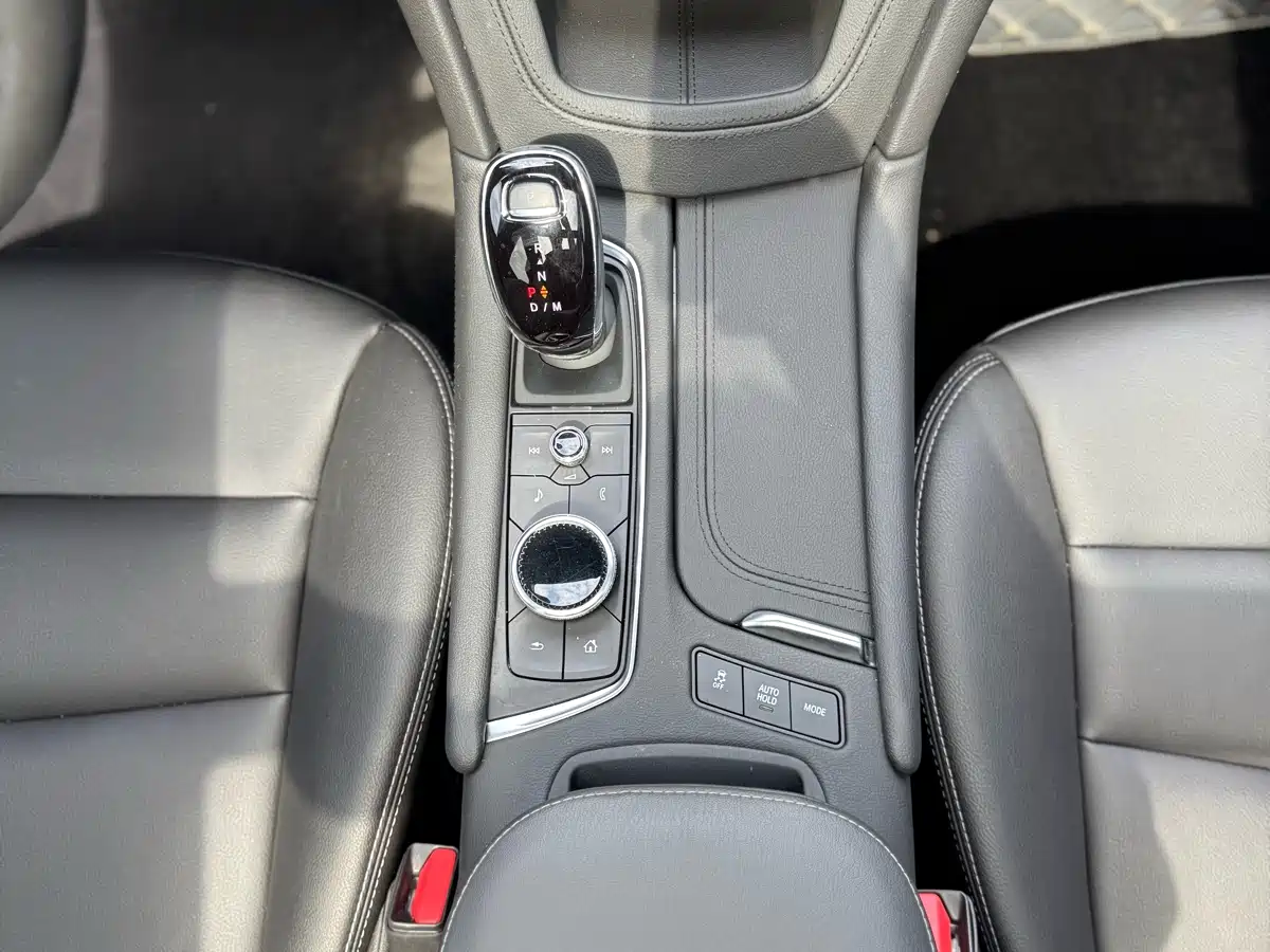 Cadillac XT5 2021 2.0T 2WD Luxury Edition фото 18
