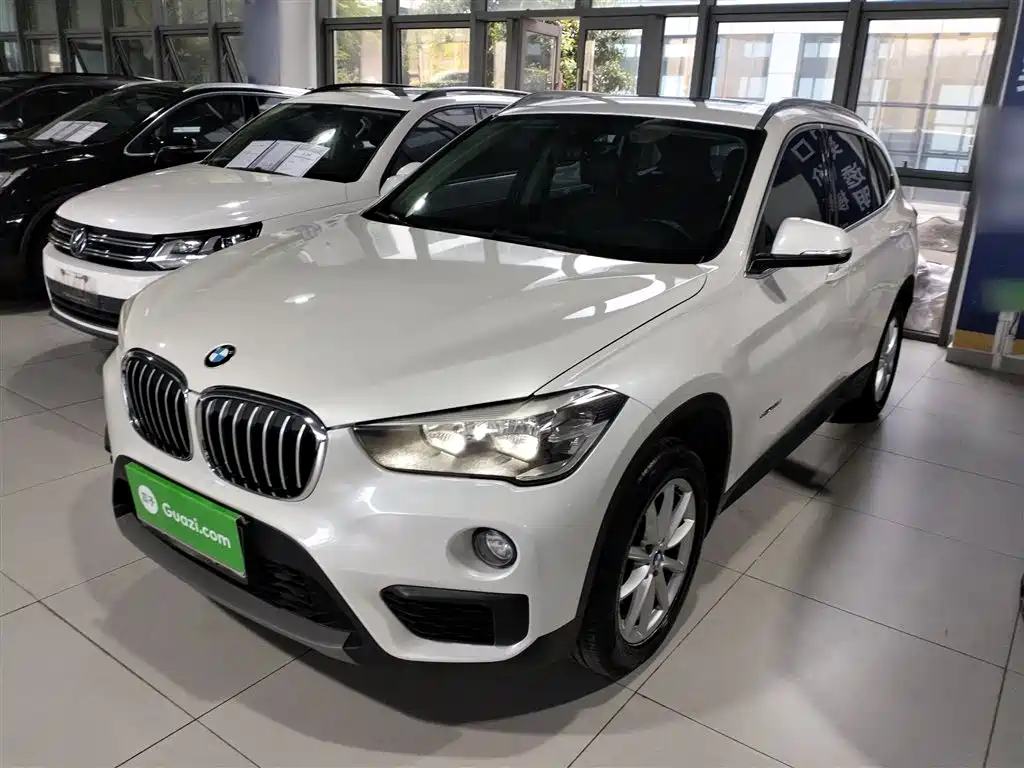 BMW X1 2016 sDrive18Li Fashion Model фото 2
