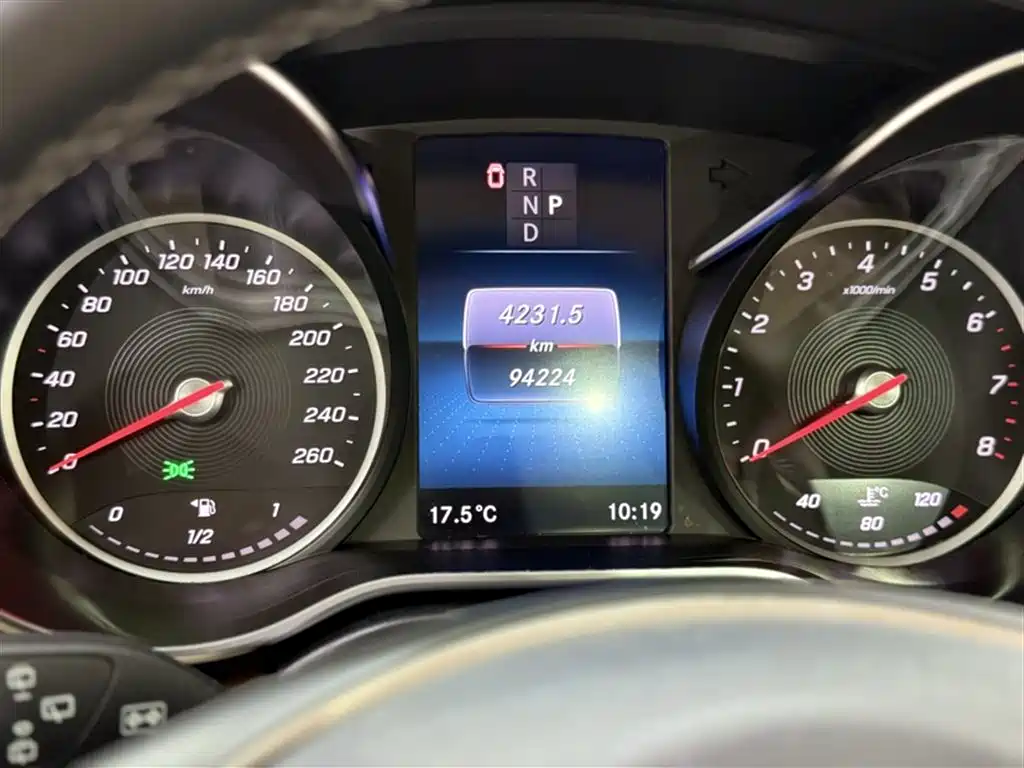 Mercedes-Benz V-Class 2021 V 260 Pilot Edition фото 10