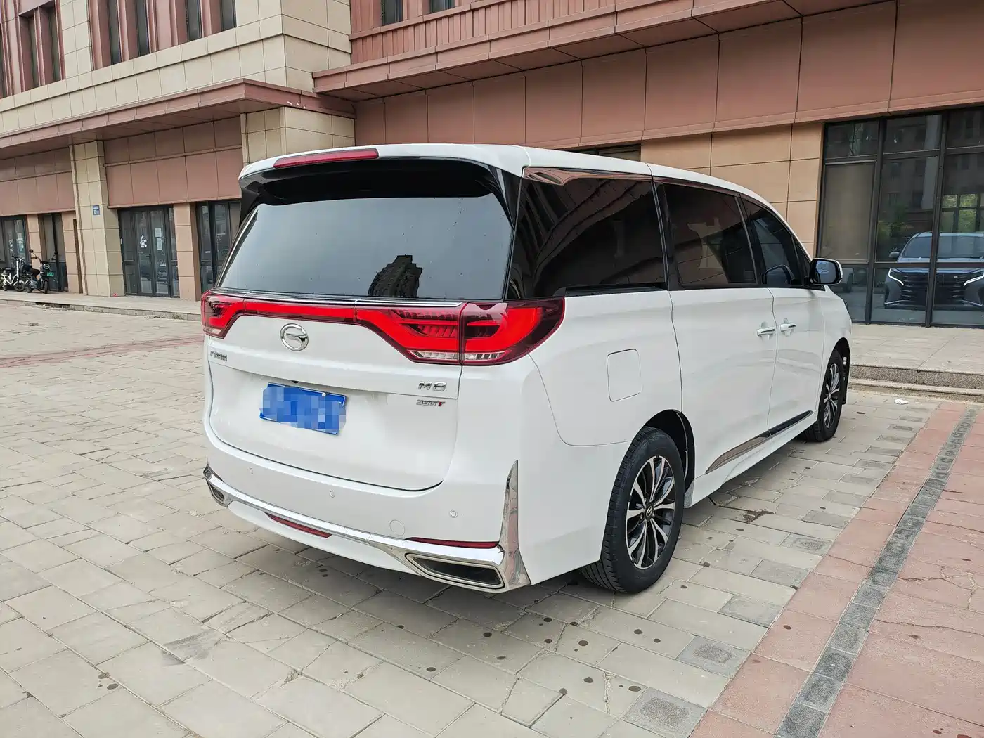 GAC Trumpchi Trumpchi M8 2023 Leading Series 390T Premium Edition фото 4