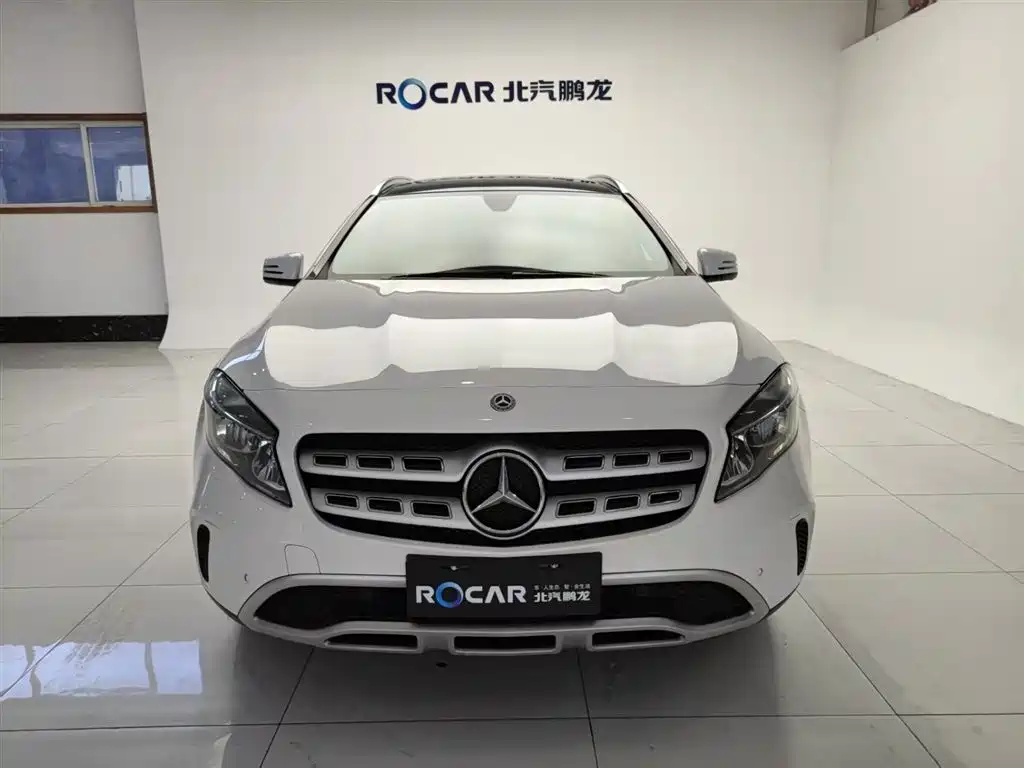Mercedes-Benz GLA 2017 GLA 200 Dynamic фото 21