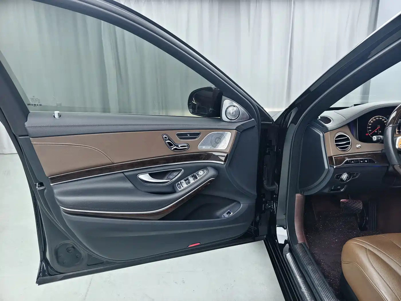 Mercedes-Benz S-Class 2019 S 350 L Luxury фото 7