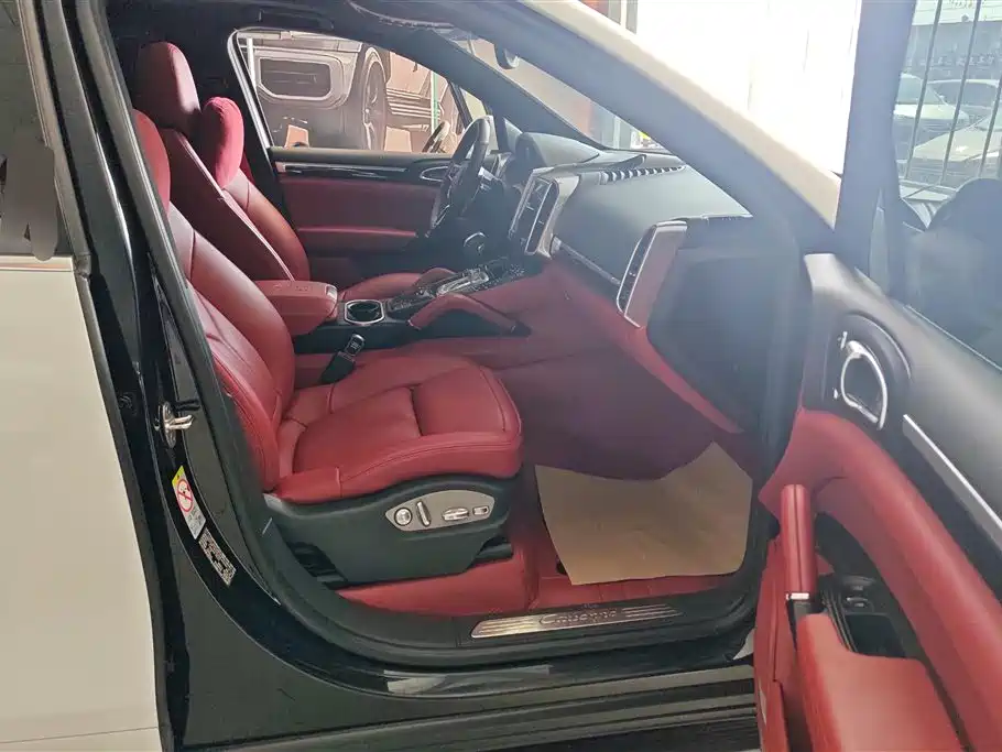 Porsche Cayenne 2016 Cayenne 3.0T фото 8