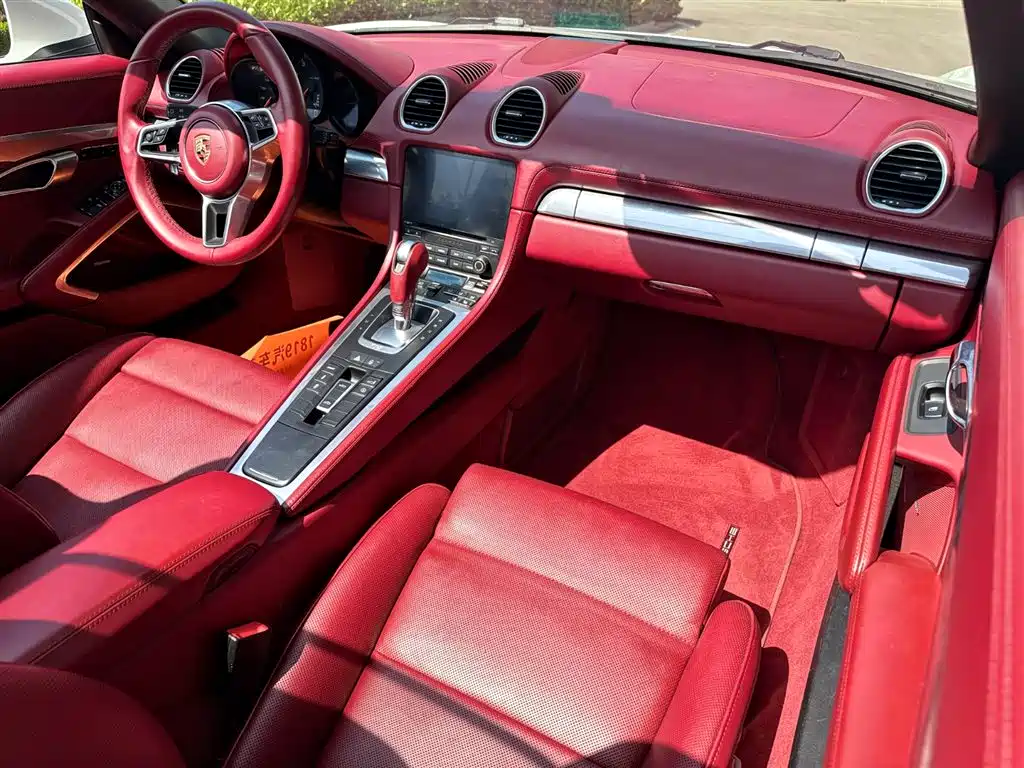 Porsche 718 2016 Boxster 2.0T фото 13