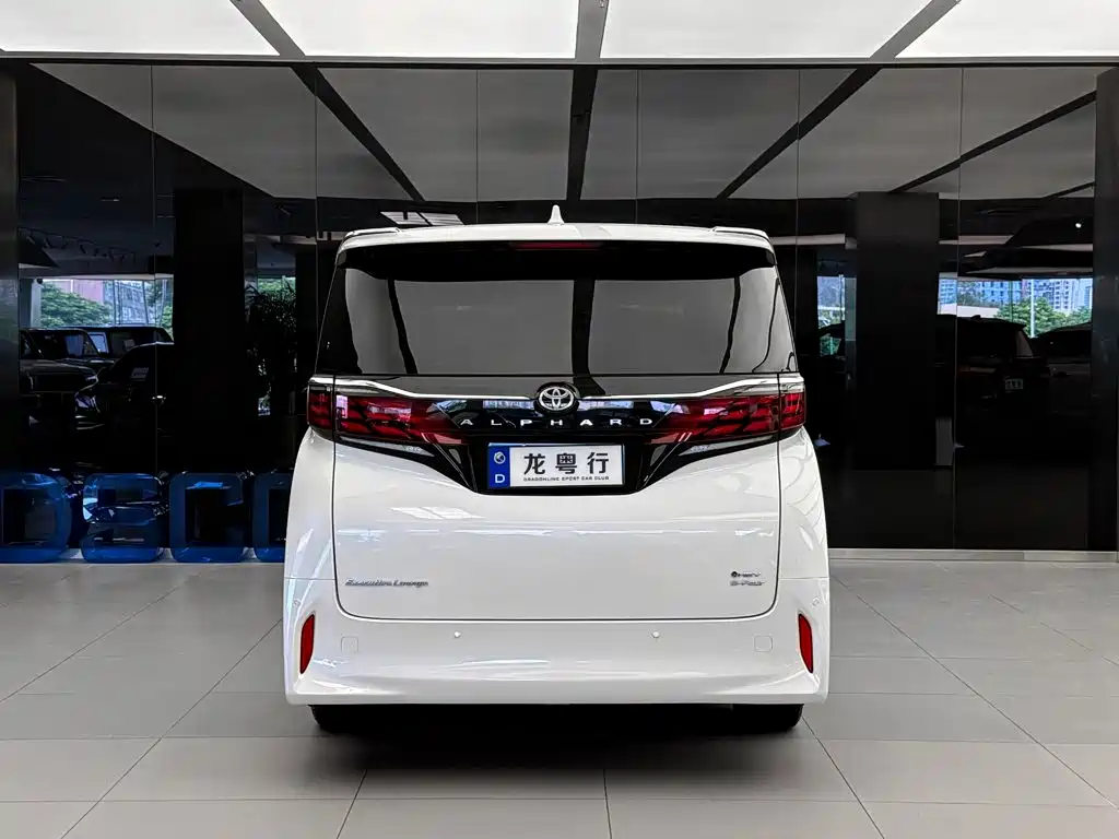 TOYOTA ELFA