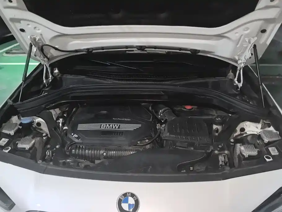 BMW X2 2023 2023 sDrive25i M Off-Road Package