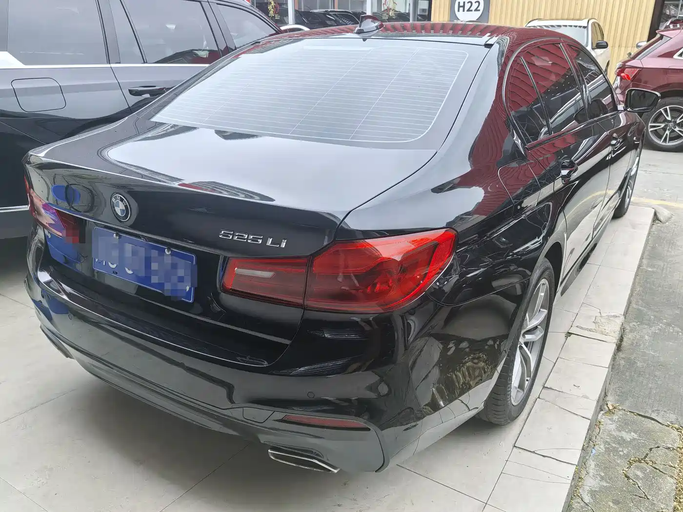 BMW 5 Series 2019 525Li M Sport Package фото 13