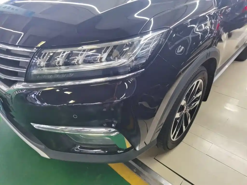 Roewe RX5 2016 2016 30T 4WD Automatic Internet Premium Edition