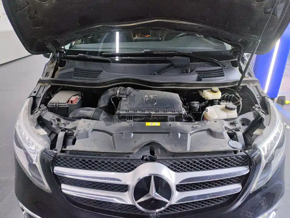 Mercedes-Benz V-Class, миниатюра 11