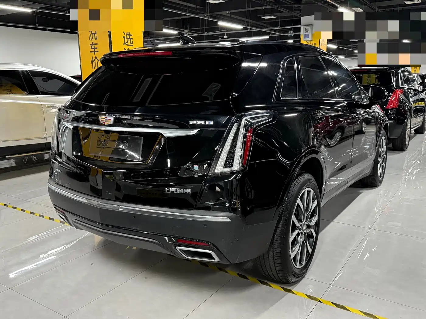 CADILLAC XT5
