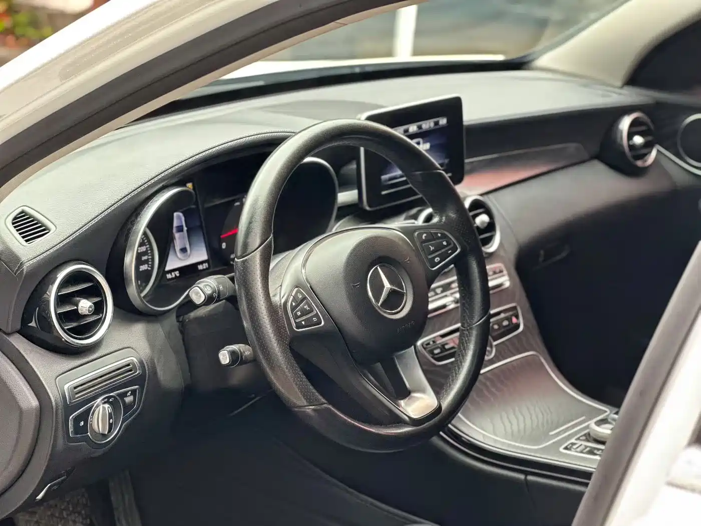 Mercedes-Benz C-Class 2018 C 180 L Fashion Sport Edition фото 4