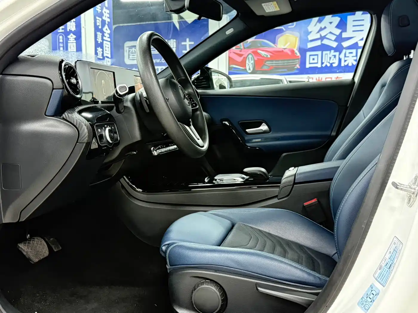  Mercedes-Benz Mercedes-Benz A-Class 2022 A 180 L Sport Sedan 16