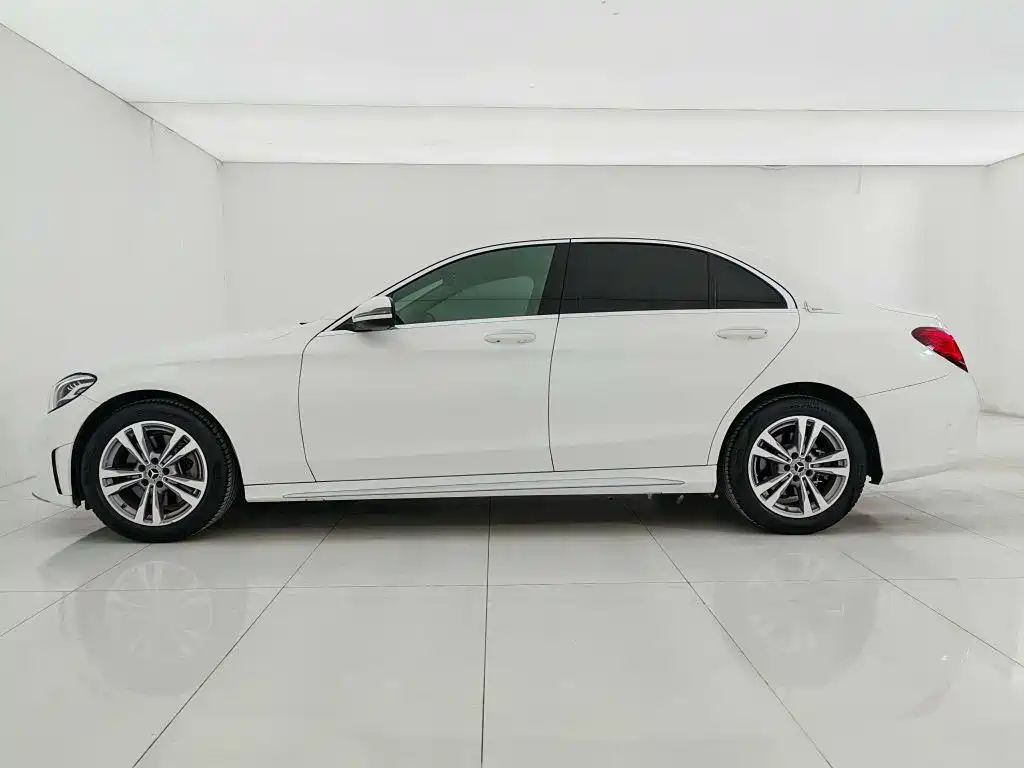 Mercedes-Benz C-Class 2021 C 200 L Fashion Sport Edition фото 7