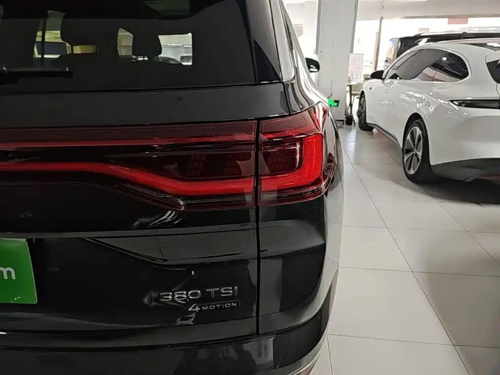 Volkswagen Talagon 2022 380TSI 4WD Luxury Premium Pro Edition 6-seater фото 8