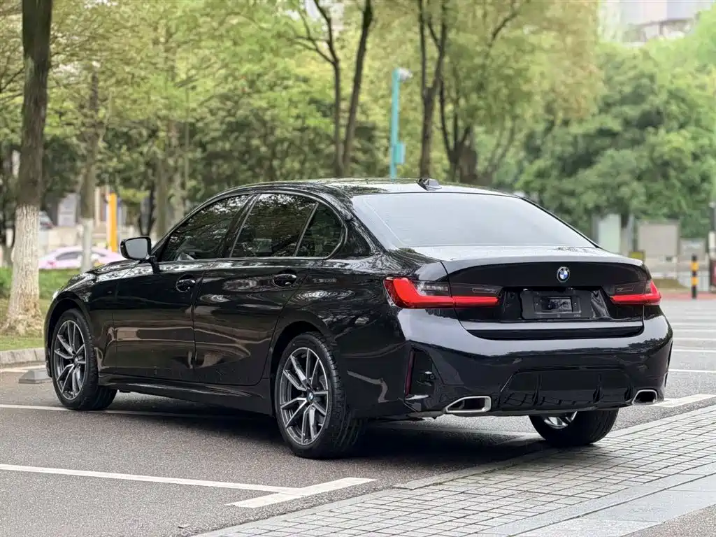 BMW 3 Series 2025 325Li M Sport Package фото 9