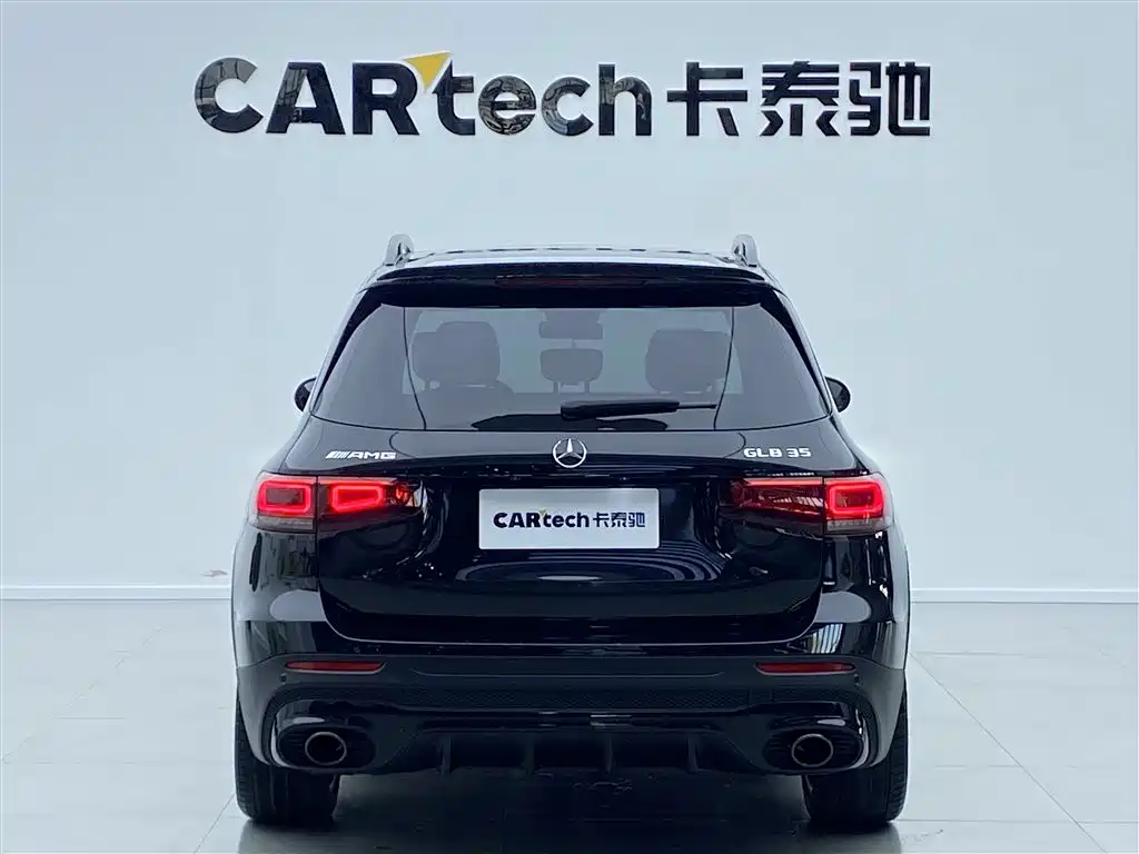 MERCEDES-BENZ GLB AMG