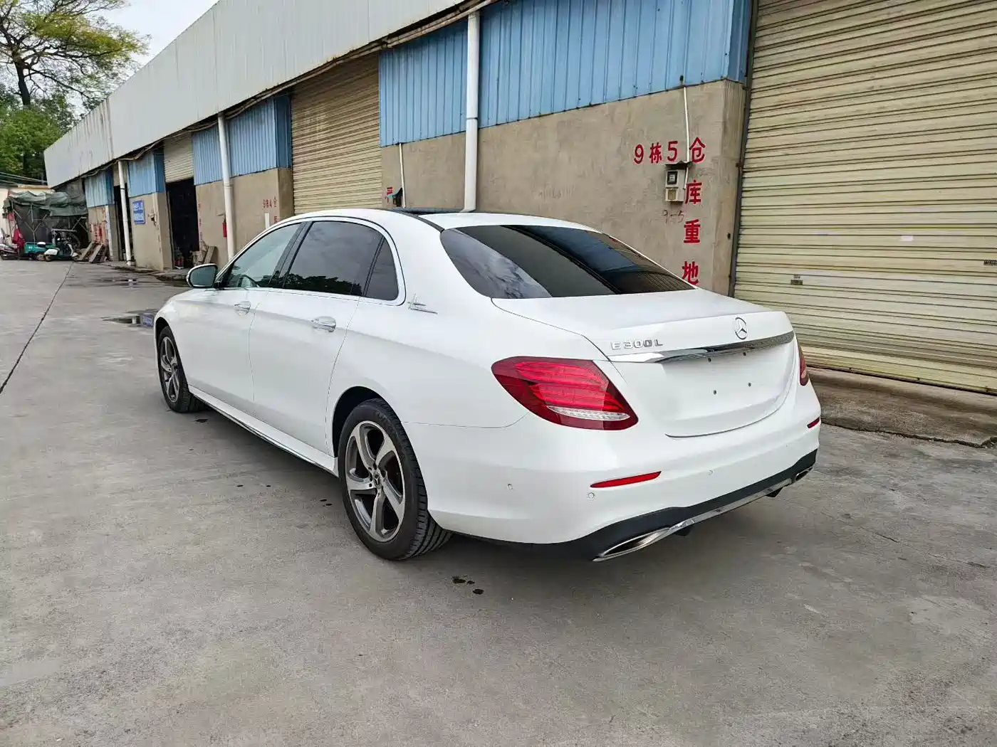 Mercedes-Benz E-Class 2017 E 300 L Sport Luxury фото 7