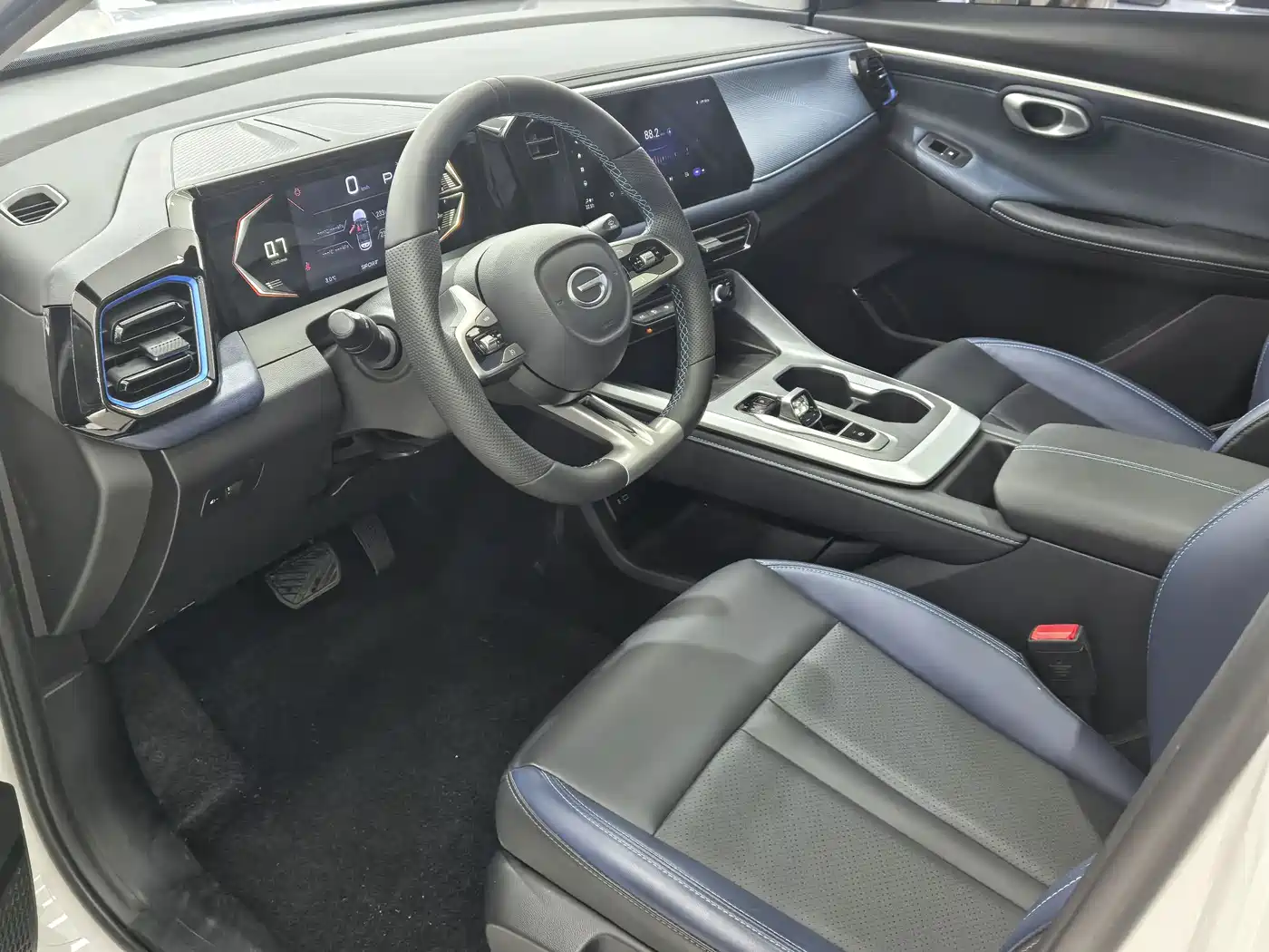 GAC Trumpchi Trumpchi GS3 2023 Shadow Speed 270T Power Enjoyment Edition фото 5