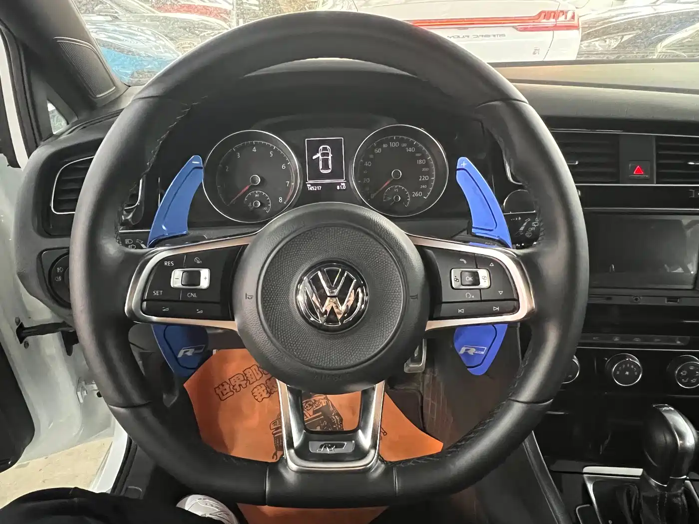 Volkswagen Golf 2017 280TSI Auto R-Line Millionth Anniversary Edition фото 9