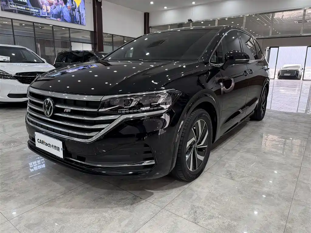 Volkswagen Viloran 2022 380TSI Premium Edition