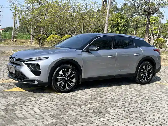 Citroën Versailles C5 X 2023 1.6T Enjoy Extraordinary