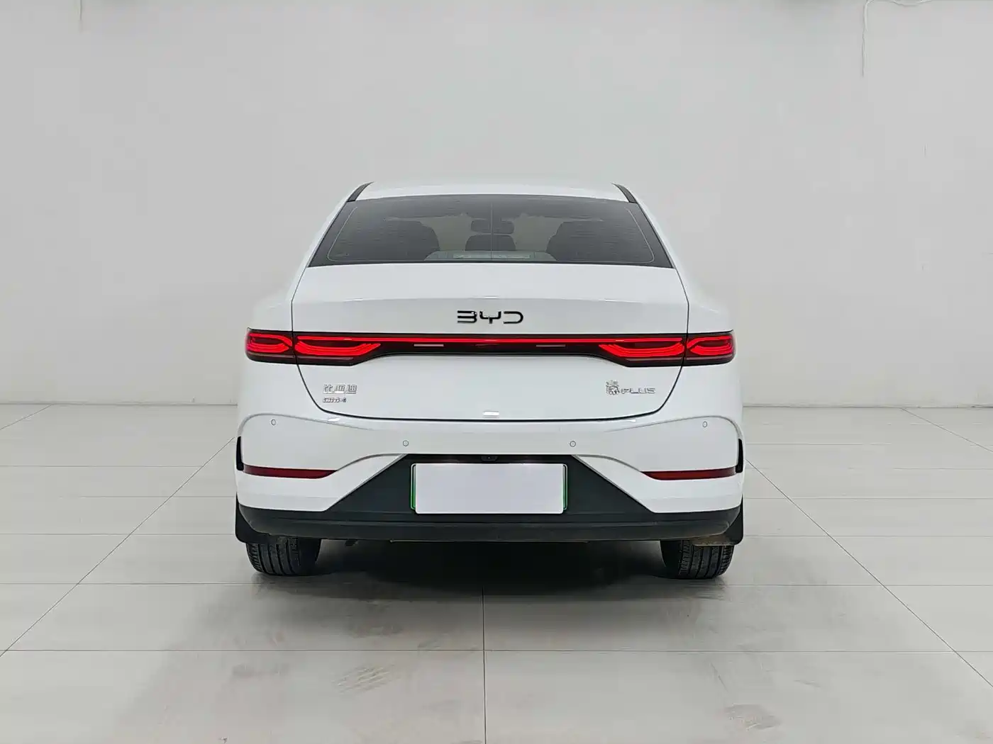 BYD Qin PLUS 2026 DM-i Smart Edition 128KM Progressive фото 5