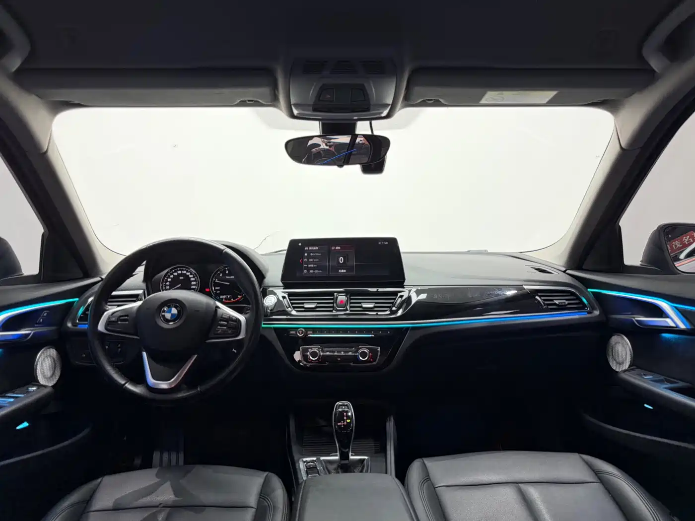 BMW 1 Series 2022 120i M Sport фото 5
