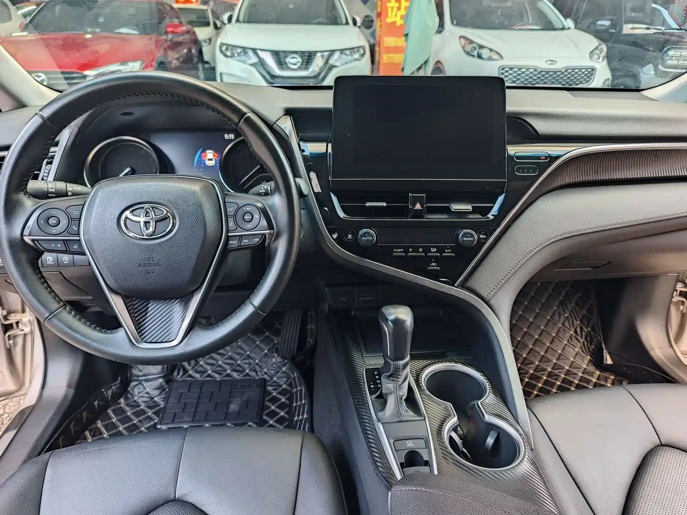 Toyota Camry 2021 2.0G Luxury Edition фото 12