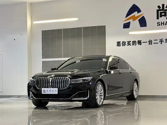 BMW 7 SERIES
