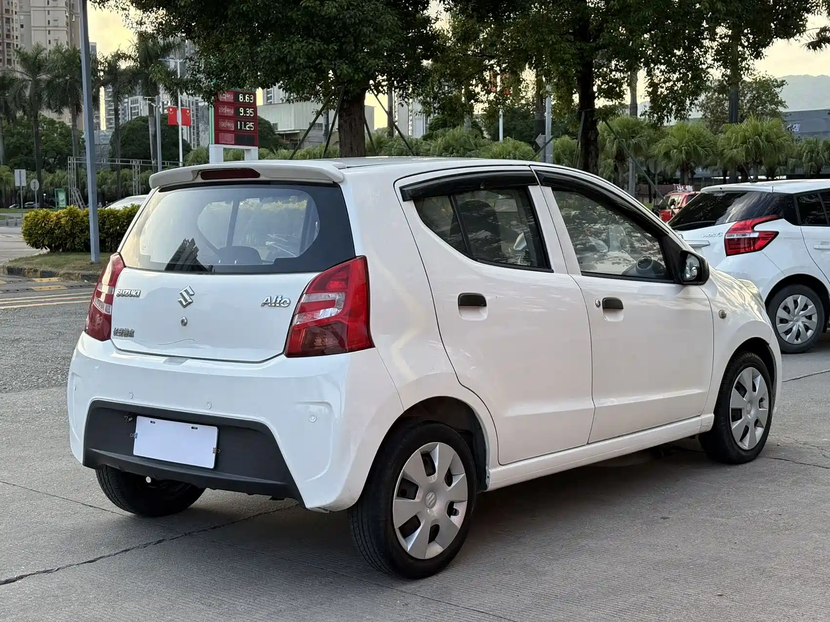 صورة 8 - Suzuki Alto