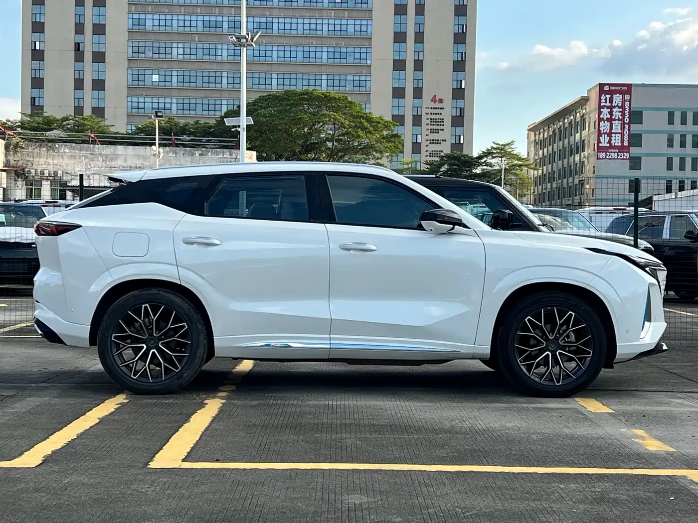 Changan Oshan Z6 EV 2023 2023 Smart Electric iDD 150KM Flagship PLUS Smart Parking Edition