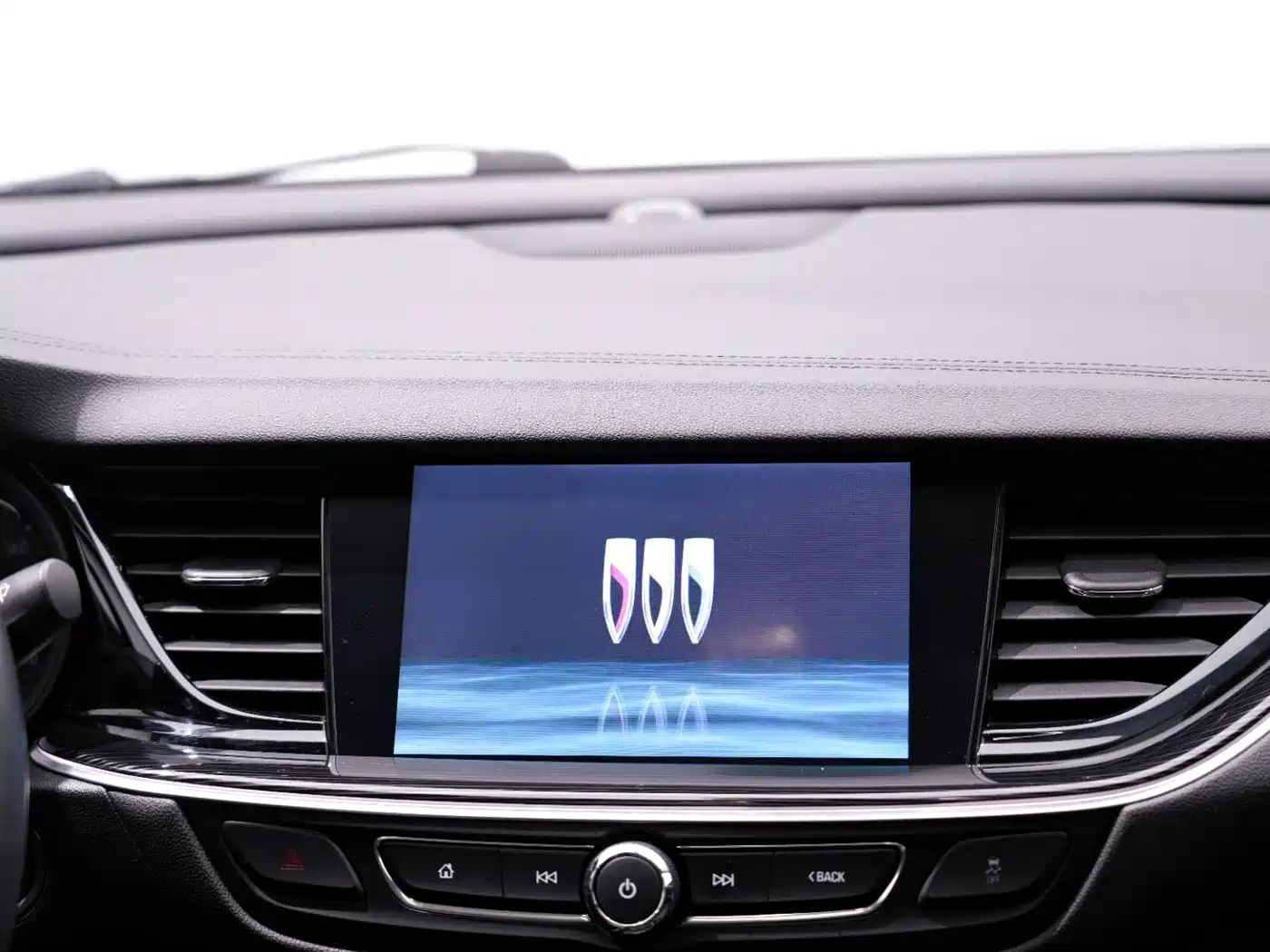 Buick Regal 2024 25T Ultra Comfort Edition фото 20