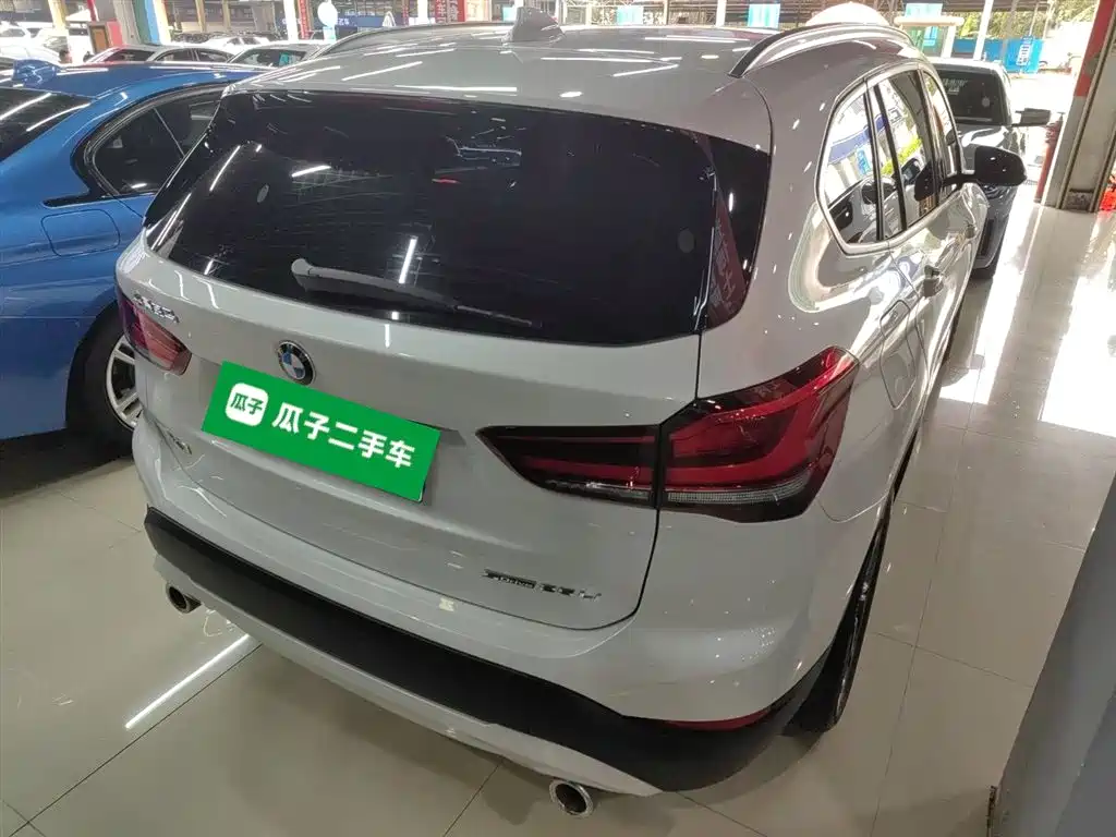 BMW X1 2022 sDrive25Li Leading фото 7