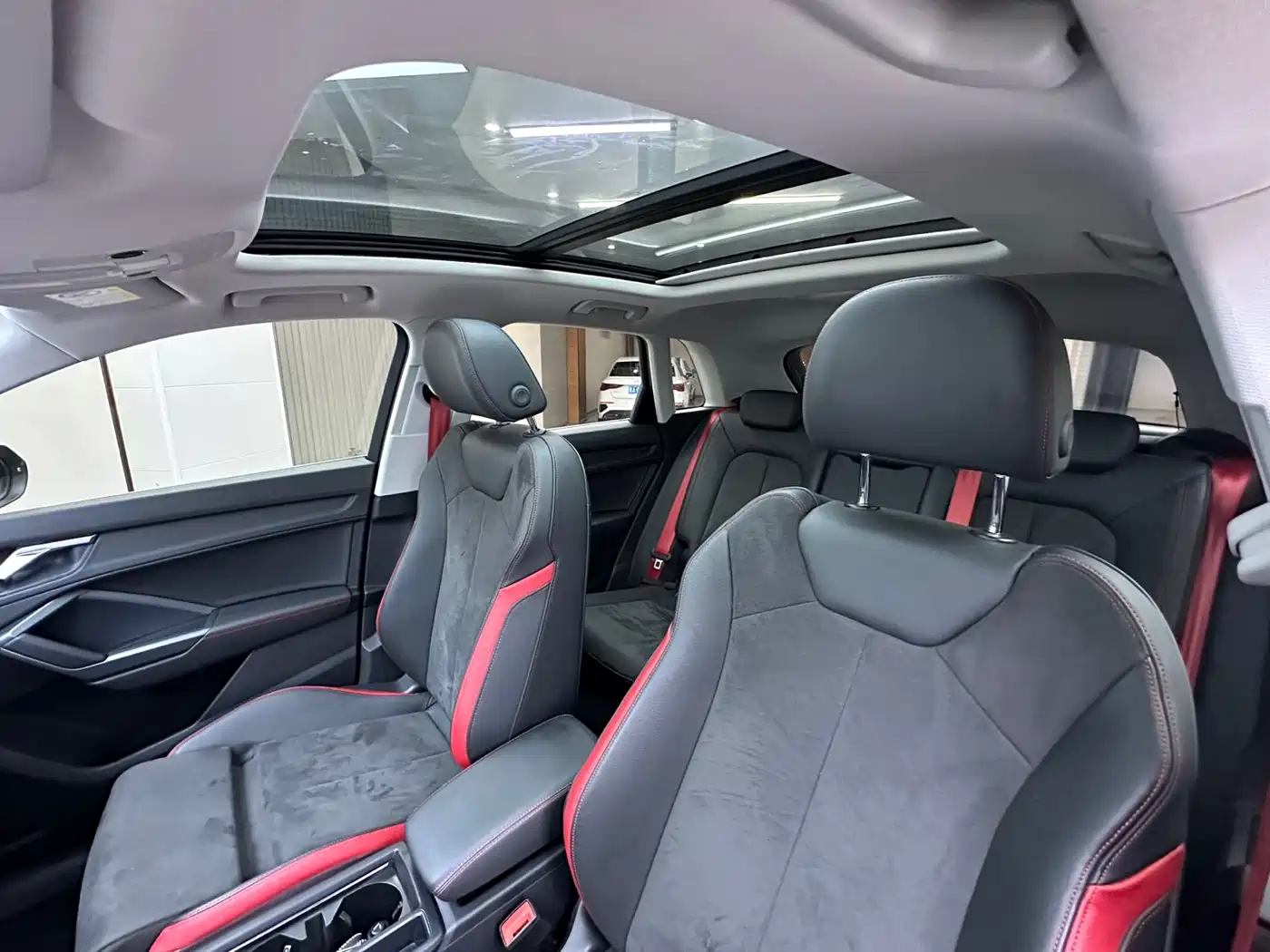 Audi Q3 2023 35 TFSI Fashion Dynamic (1.4T) фото 13