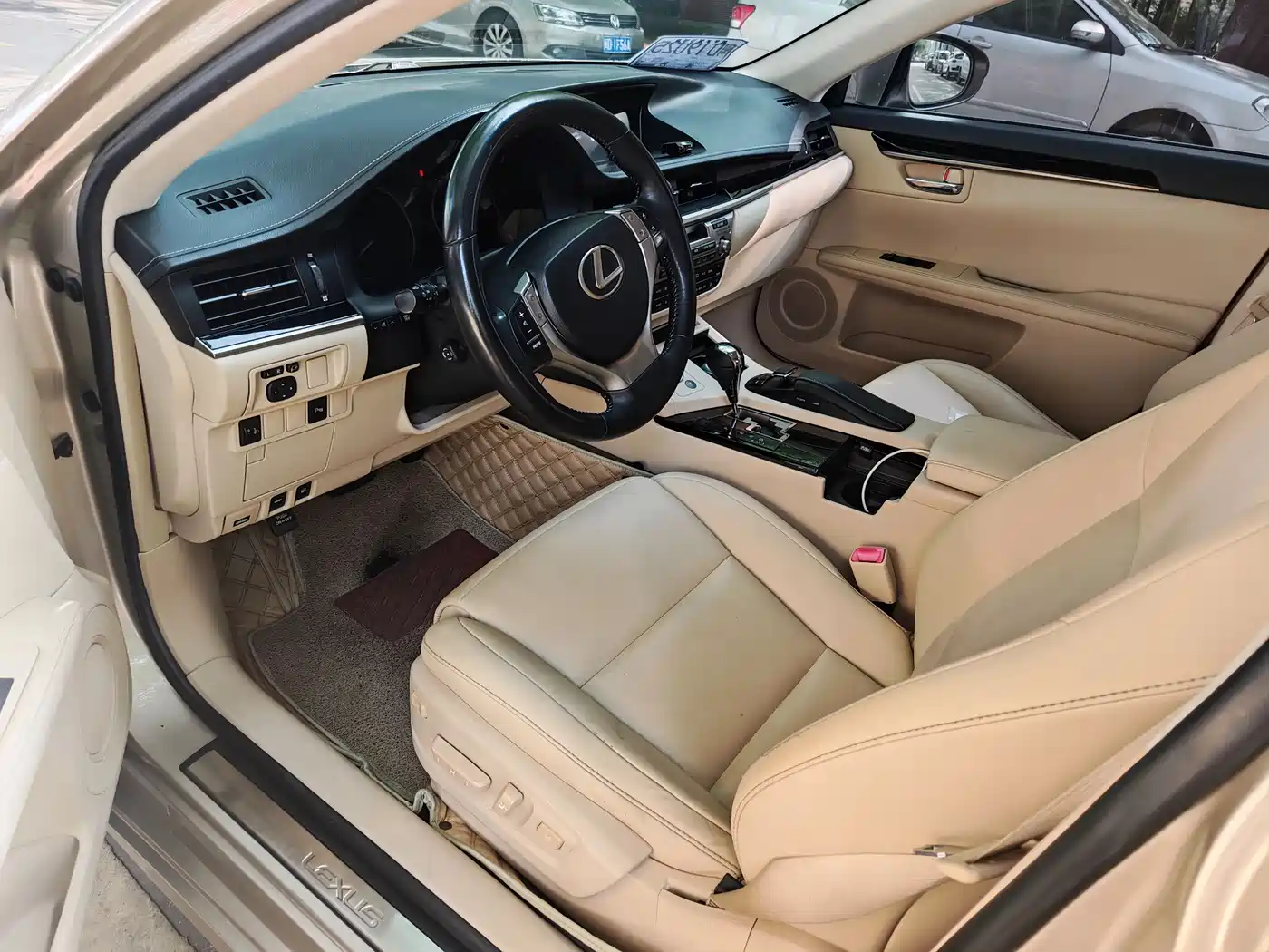 Lexus ES 2013 250 Elite Edition фото 7