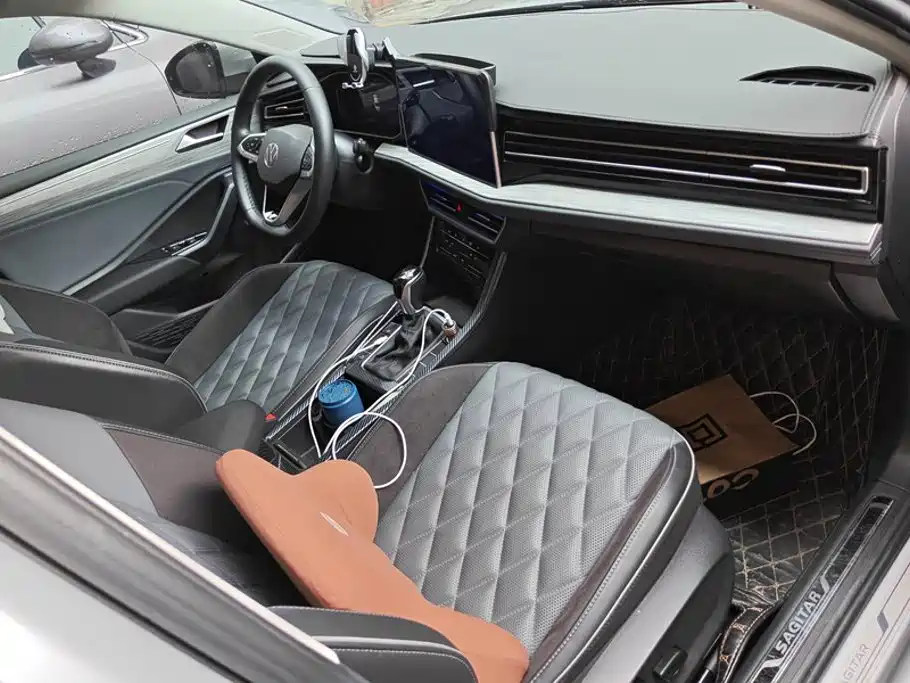 Volkswagen Sagitar, миниатюра 8