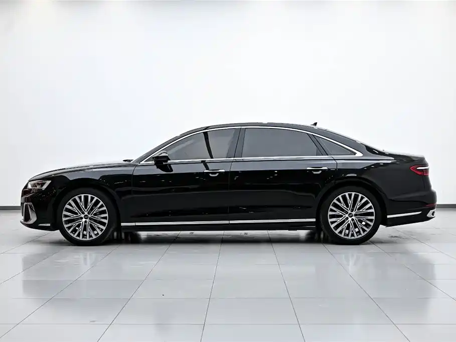 Audi A8 2024 Model A8L 50 TFSI quattro Premium Selection фото 5