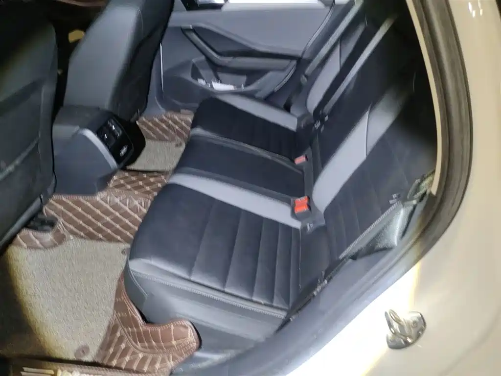 Volkswagen Sagitar 2019 200TSI DSG Comfort Edition China VI фото 15