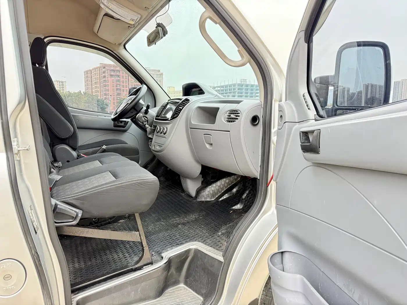 SAIC MAXUS XINTU V80